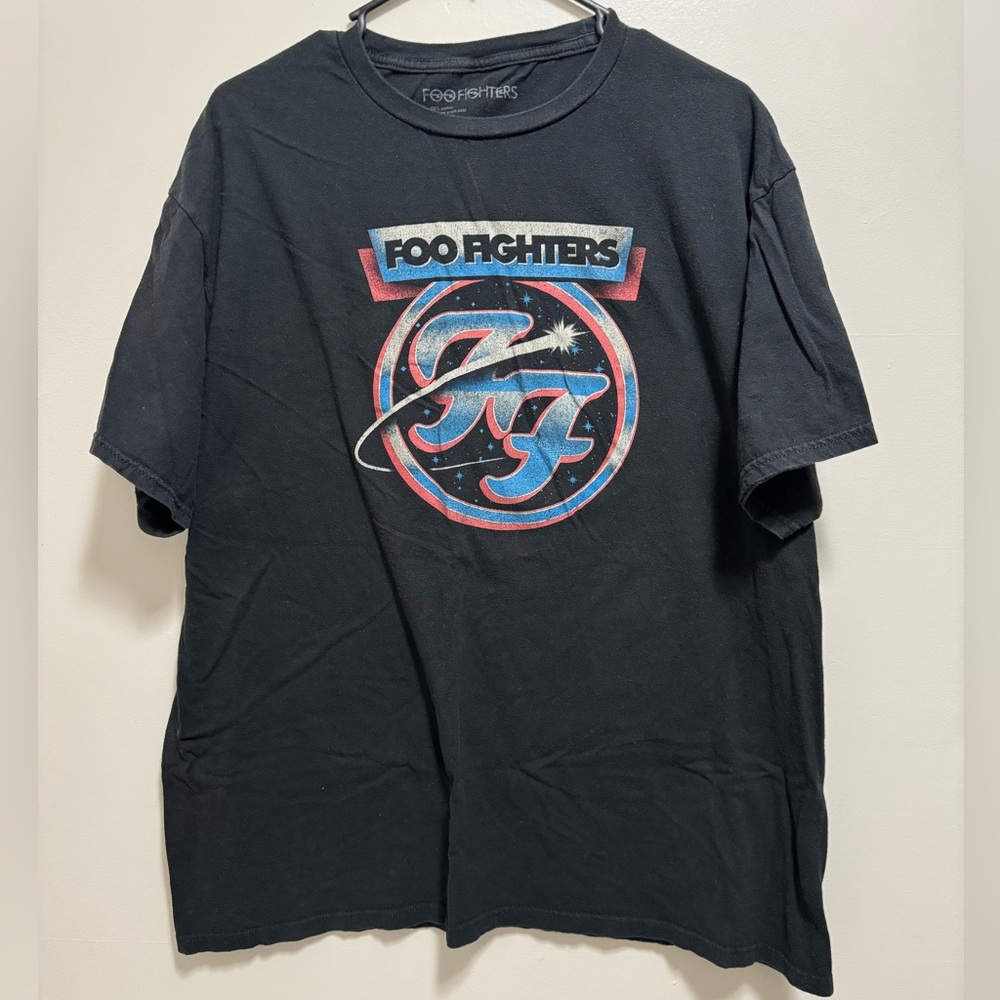 Foo Fighters tee (XL)